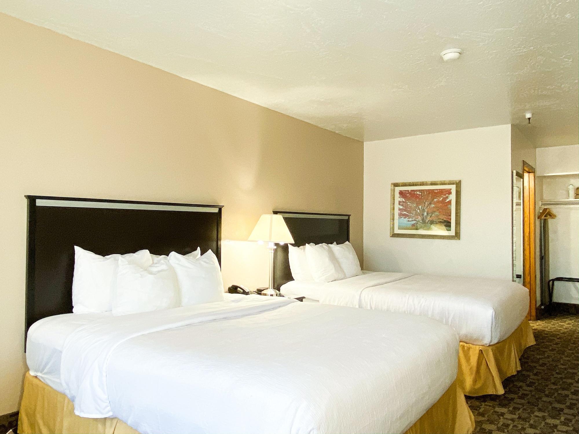 Quality Inn Vernal Near Dinosaur National Monument Exterior photo
